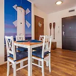 Korona Wazow 55 - Z Sypialnia Przy Promenadzie & Widok Na Morze - Mit Schlafzimmer An Der Promenade & Meerblick Appartement *